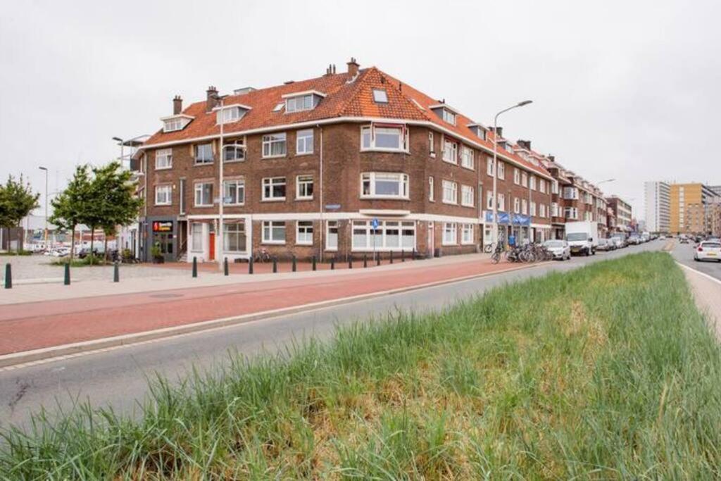 Luxury Apartment Within 30 Meters Of The Harbour Scheveningen Haag Exteriör bild