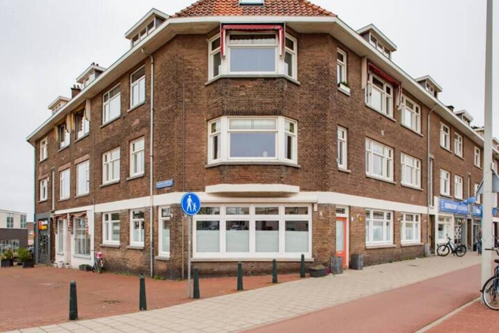 Luxury Apartment Within 30 Meters Of The Harbour Scheveningen Haag Exteriör bild